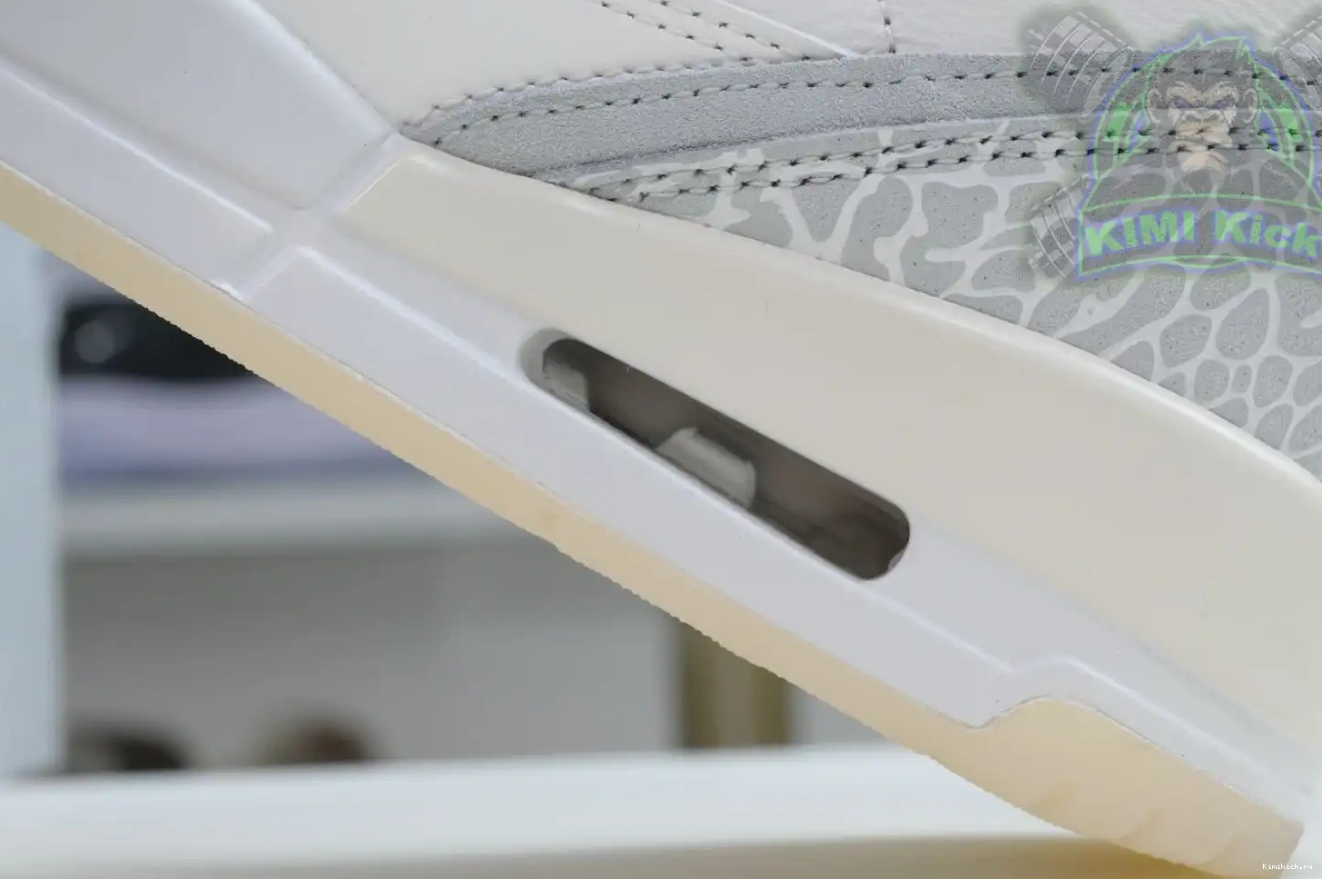 Kimikick 3 Jordan Craft“Ivory” Air 0516